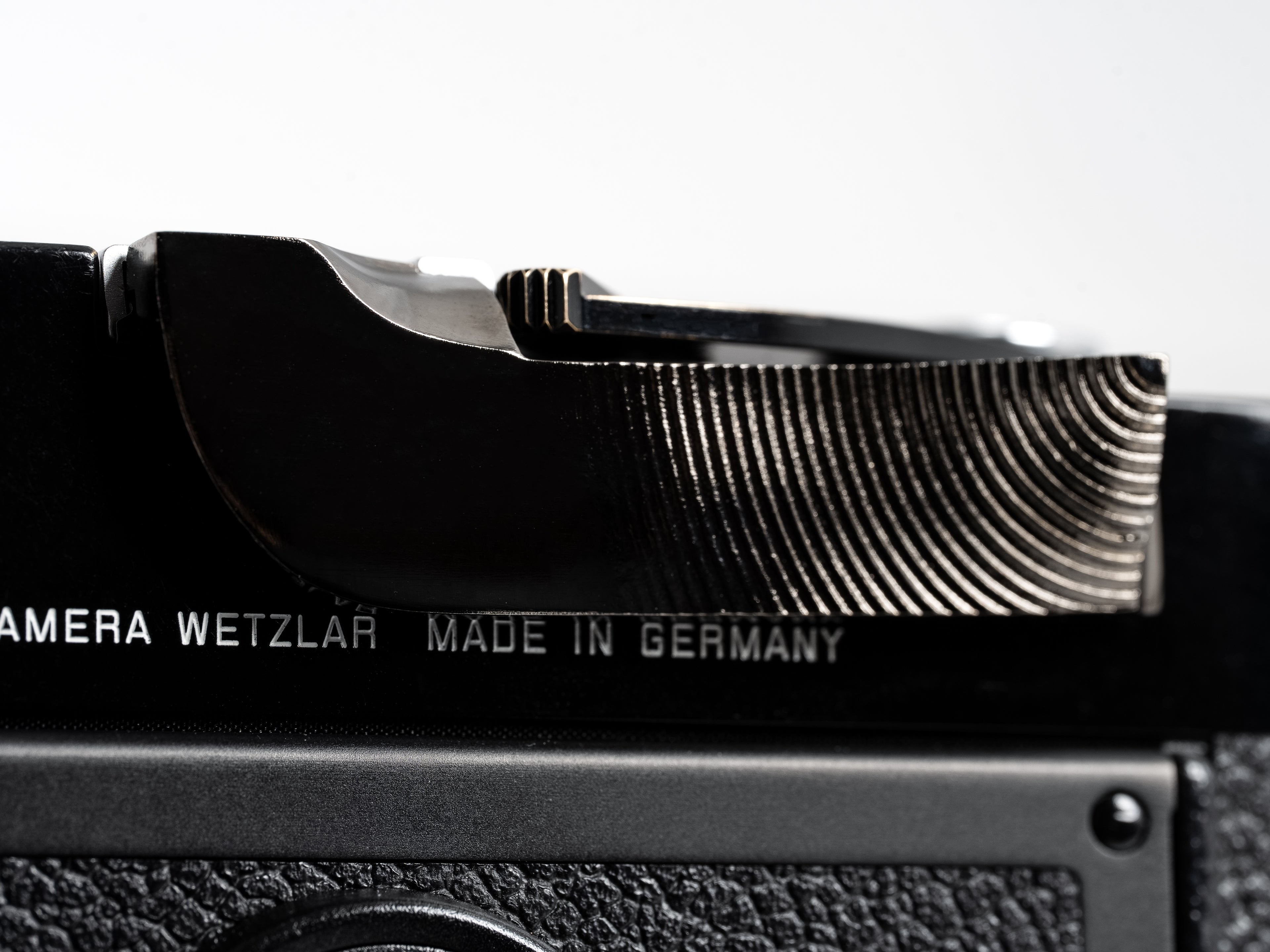 TR1 "Black Nickel"